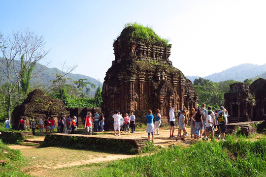 Làm mới du lịch, Đà Nẵng, Quảng Nam giảm phí tham quan tại nhiều địa điểm nổi tiếng