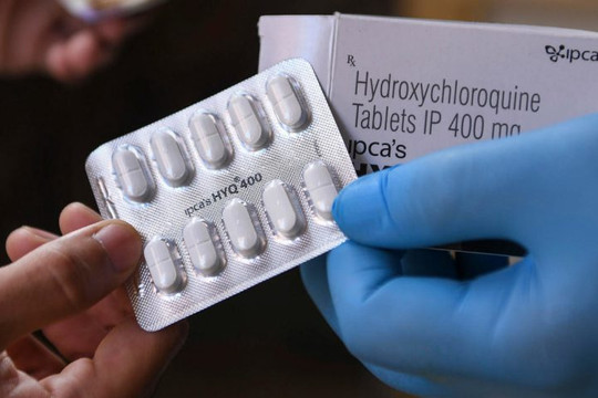 Pháp cấm sử dụng thuốc hydroxychloroquine trong điều trị COVID-19
