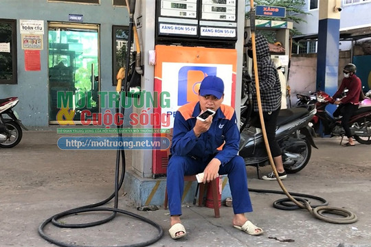 Hà Nội: Cửa hàng xăng dầu nhượng quyền Petrolimex “coi thường” quy định về an toàn PCCC?