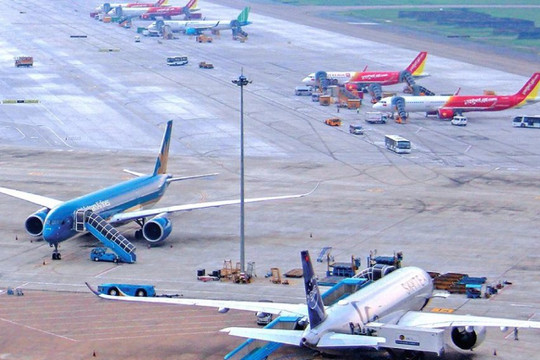 Chính thức giảm thuế bảo vệ môi trường với nhiên liệu bay để “cứu” ngành hàng không
