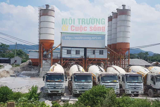 Bắc Giang – Bài 1: Trạm trộn bê tông TPA, bãi nghiền than hoạt động trái phép “bức tử” môi trường, chính quyền có biết?