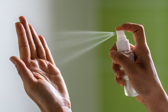 Những điều cần biết khi sử dụng nước rửa tay khô