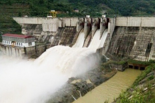 Lào Cai: Báo động nước trên sông Chảy dâng cao do Thủy điện Bắc Hà xả lũ