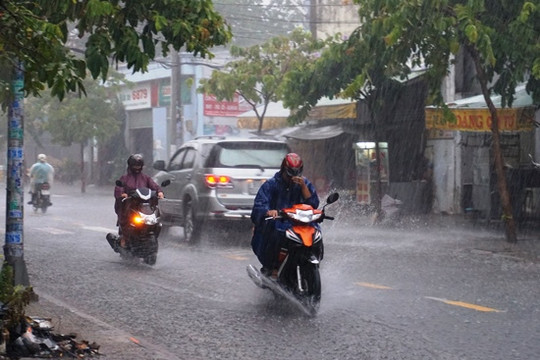 Dự báo thời tiết ngày 22/8: Hà Nội có mưa rào và dông vài nơi