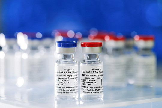 Nga dự kiến sản xuất hàng triệu liều vắc xin Covid-19 mỗi tháng
