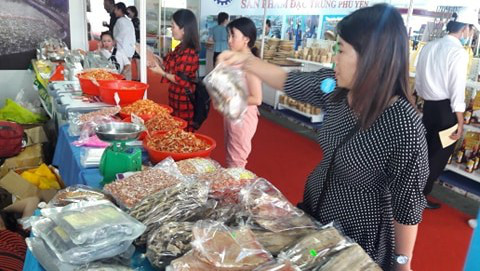 TP. Hồ Chí Minh: Gần 2.000 mặt hàng đặc sản tham gia kết nối cung cầu hàng hóa năm 2020
