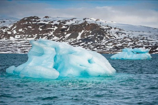 Lượng băng bao phủ ở Bắc Băng Dương giảm xuống gần mức kỷ lục trong hơn 4 thập kỷ