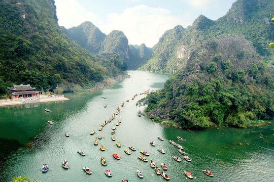 Ninh Bình: Quy hoạch trở thành trung tâm du lịch – dịch vụ của cả nước