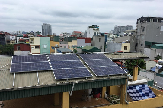 Đã lắp đặt 1.199 hệ thống điện mặt trời mái nhà tại Hà Nội