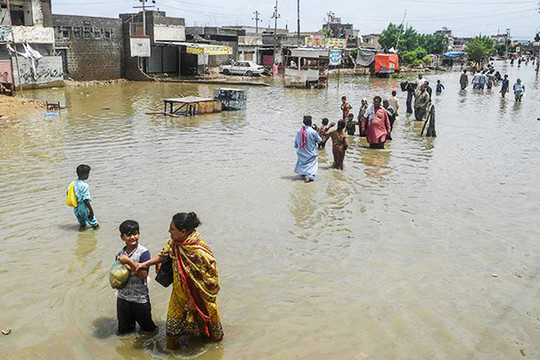 Giải pháp nào xử lý ngập úng ở Karachi