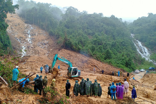 Quảng Bình: Tìm thấy hai thi thể bị vùi lấp ở Trạm bảo vệ rừng Thác Voi
