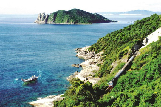 Phú Yên: Hướng du lịch trở thành ngành kinh tế mũi nhọn