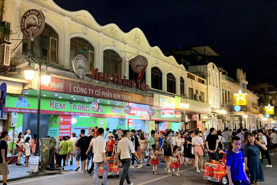 Nghiên cứu thử nghiệm mô hình kinh tế đêm vào cuối năm 2020 tại Hà Nội