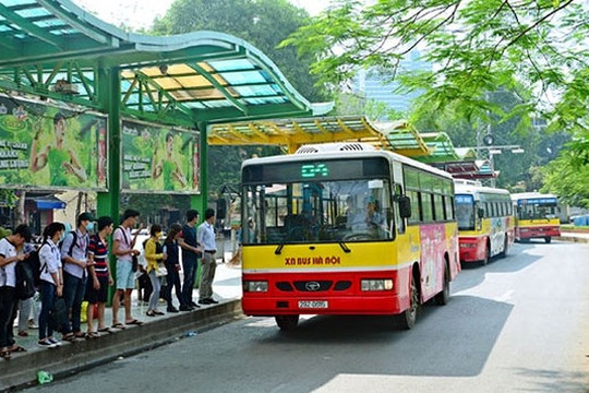 Hà Nội dự kiến tổ chức làn ưu tiên cho xe bus trên 10 tuyến đường