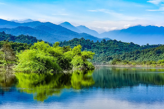 Hà Tĩnh: Vườn quốc gia Vũ Quang đón nhận danh hiệu Vườn di sản ASEAN