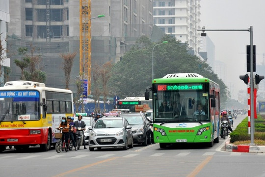 Hà Nội: Kiến nghị xây dựng 14 tuyến đường dành riêng cho xe buýt