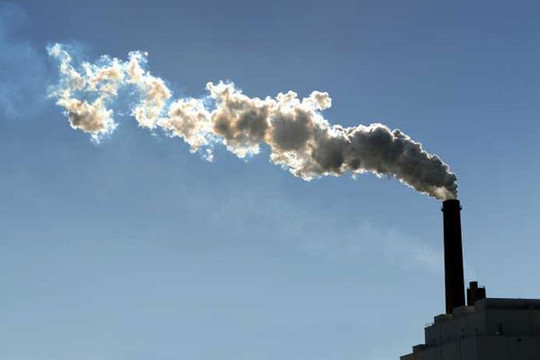 Biến đổi khí hậu: Anh cam kết cắt giảm 68% lượng khí thải gây hiệu ứng nhà kính