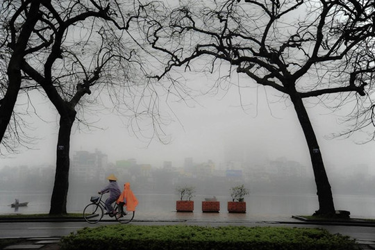 Dự báo thời tiết ngày 12/12: Hà Nội có mưa nhỏ, trời rét