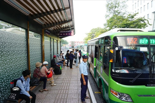 TP.HCM giảm gần 2.300 chuyến buýt dịp Tết Dương lịch 2021