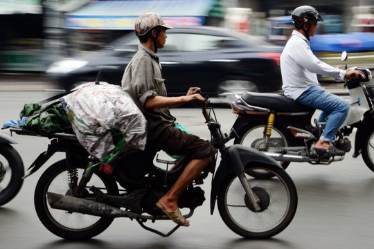 Đề nghị Hà Nội và TP.HCM thu hồi xe máy cũ nát gây ô nhiễm