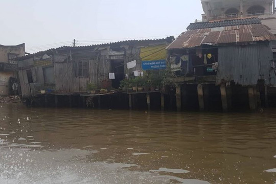 Tiền Giang: Báo động tình trạng sạt lở kênh Chợ Gạo