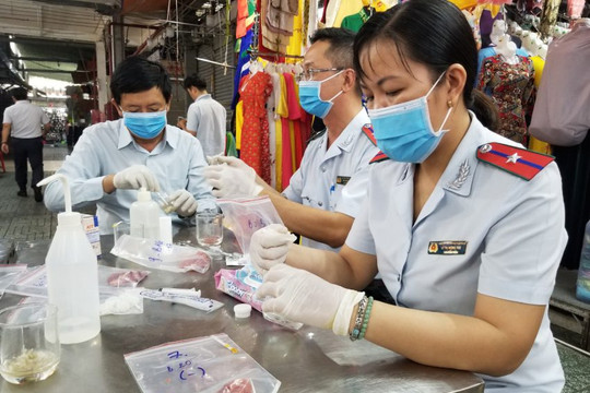 TP Hồ Chí Minh: Tăng cường kiểm tra an toàn thực phẩm trước dịp Tết