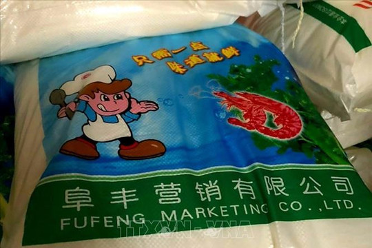 TP. Hồ Chí Minh: Bắt giữ 45 tấn bột ngọt Trung Quốc nghi nhập lậu