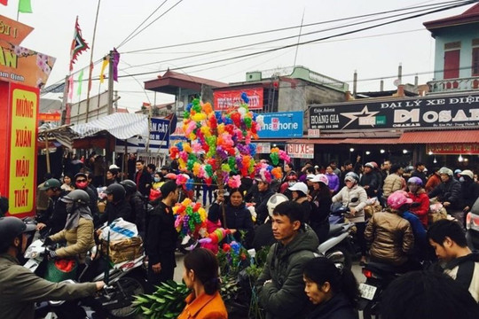 Dừng tổ chức chợ Viềng 2021 ở Nam Định