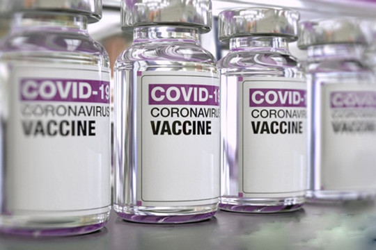 Hơn 200.000 liều vắc xin ngừa COVID-19 đầu tiên sắp về tới Việt Nam