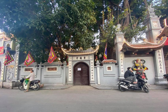 Hà Nội: Cân nhắc mở cửa lại các di tích, cơ sở tôn giáo trong vài ngày tới