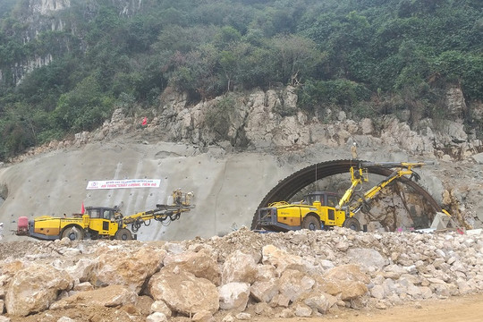 Tháng 6/2021, khởi công tuyến cao tốc Quốc lộ 45 – Nghi Sơn, Nghi Sơn – Diễn Châu