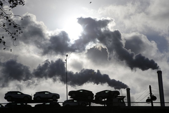 Lượng khí thải toàn cầu trong tháng cuối năm 2020 vẫn tiếp tục tăng