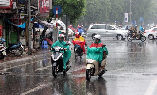 Dự báo thời tiết ngày 6/4: Hà Nội mưa rào rải rác