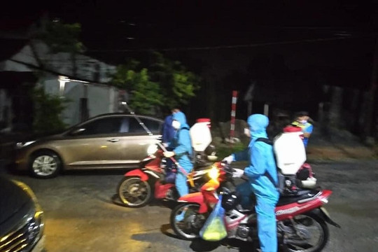 Xuất hiện ca nhiễm Covid-19 trong cộng đồng, Hà Tĩnh khẩn trương truy vết trong đêm