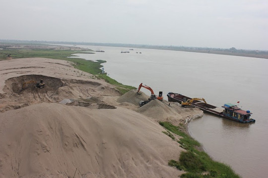 Bộ TN&MT đôn đốc việc quản lý tài nguyên cát, sỏi lòng sông tại các địa phương
