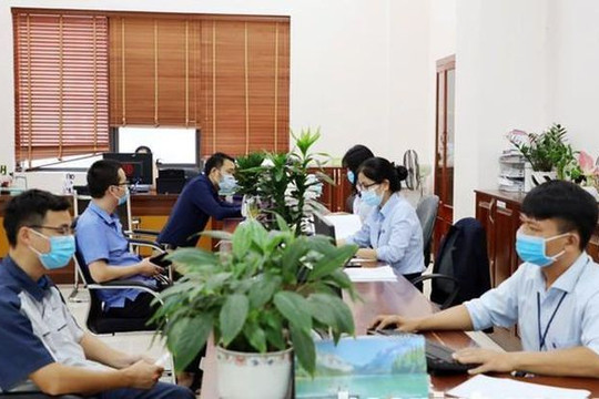 Bắc Ninh: Giải quyết khó khăn, vướng mắc trong chế độ làm việc của Trung tâm Hành chính công các cấp