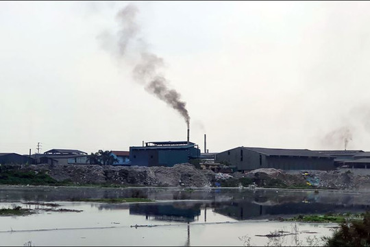 Bắc Ninh: Xử phạt gần 1 tỷ đồng đối với 2 doanh nghiệp ở làng nghề giấy Phong Khê vi phạm Luật Bảo vệ môi trường