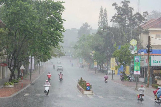 Dự báo thời tiết ngày 7/6: Hà Nội có mưa dông