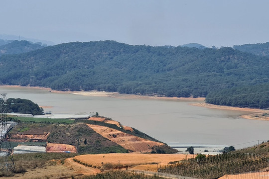 Lâm Đồng: Đề xuất đầu tư 130 tỷ đồng để nạo vét thượng nguồn lòng hồ Đan Kia