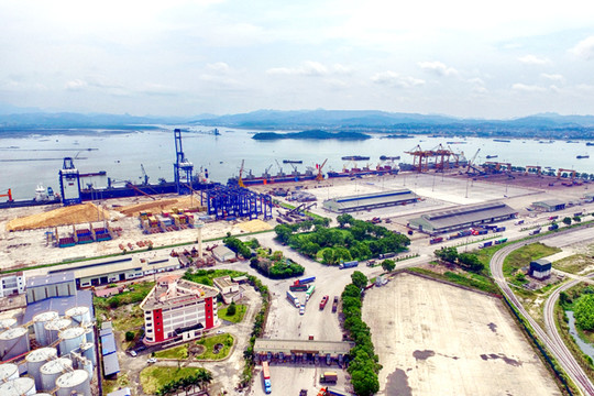 Quảng Ninh: Xây dựng các khu công nghiệp kiểu mẫu