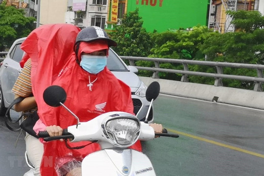 Dự báo thời tiết ngày 6/7: Hà Nội có mưa rào và dông rải rác