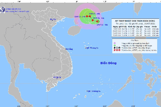 Vùng áp thấp mạnh lên thành áp thấp nhiệt đới ở Biển Đông, mưa lớn kéo dài