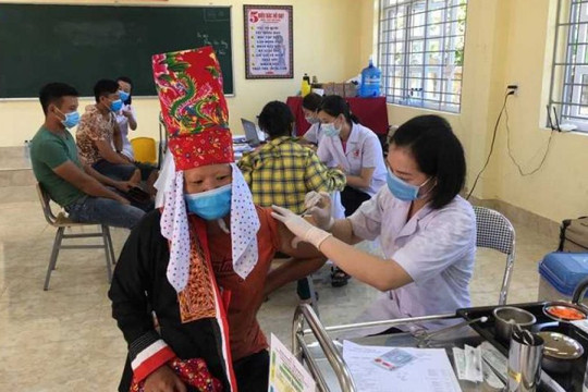 Quảng Ninh phấn đấu đạt miễn dịch cộng đồng trong năm 2021