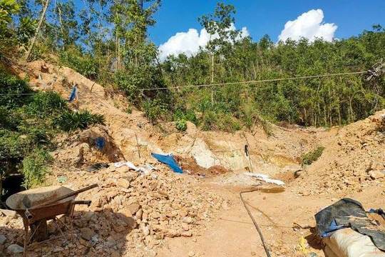 Quảng Nam tiếp tục đề nghị Bộ TN&MT sớm đóng cửa mỏ vàng Bồng Miêu