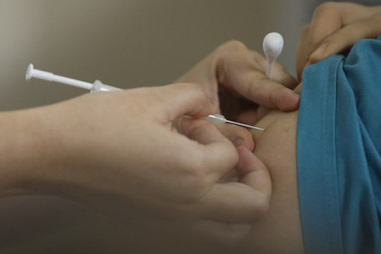 Việt Nam tuyển tình nguyện viên thử nghiệm vắc xin mRNA có thể phòng biến thể Delta