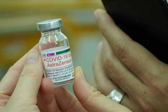 Thêm 1,1 triệu liều vaccine AstraZeneca về đến Việt Nam