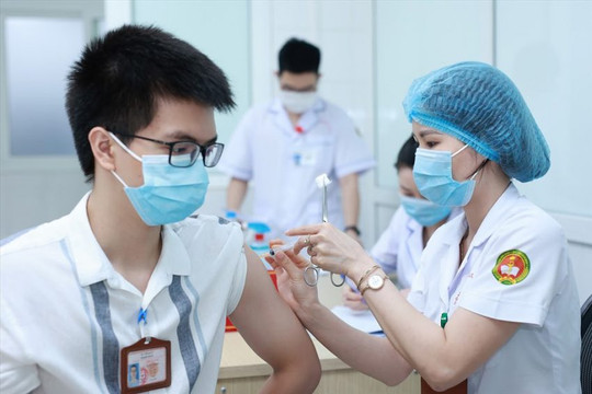 TP Hồ Chí Minh: Có thể mở rộng tiêm cho người từ 12-18 tuổi