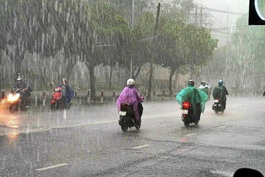 Dự báo thời tiết ngày 2/9: Hà Nội tiếp tục có mưa rào và dông