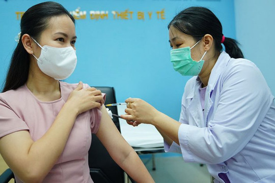 Đà Nẵng: Tạm dừng tiêm phòng vaccine phòng COVID-19 do ảnh hưởng bão Conson