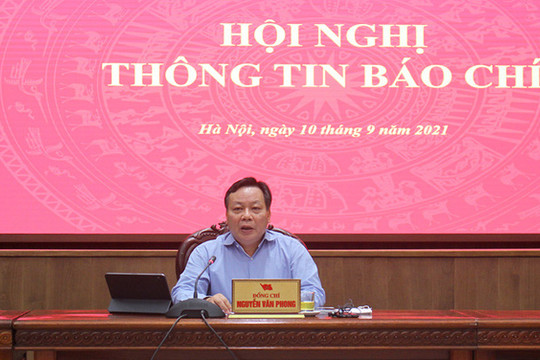 Phó Bí thư Thành ủy Hà Nội: “Thành phố không thể giãn cách, phong tỏa mãi”